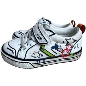 Next White Doodle Graffiti Ortholite Sneakers Toddler Unisex Size 6